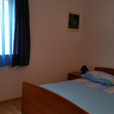 Gardenia Apartments Pakoštane Εξωτερικό φωτογραφία