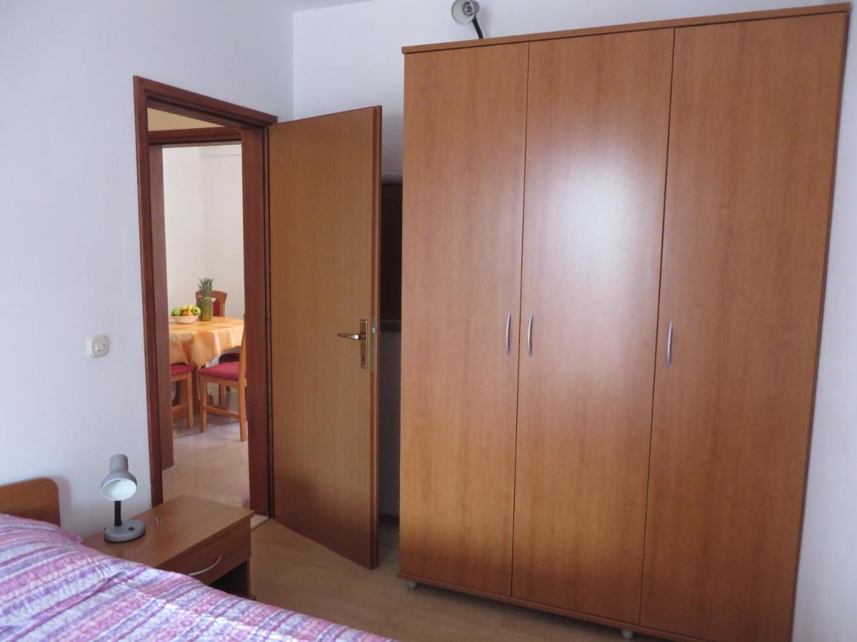 Gardenia Apartments Pakoštane Εξωτερικό φωτογραφία