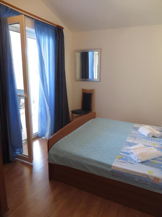 Gardenia Apartments Pakoštane Εξωτερικό φωτογραφία