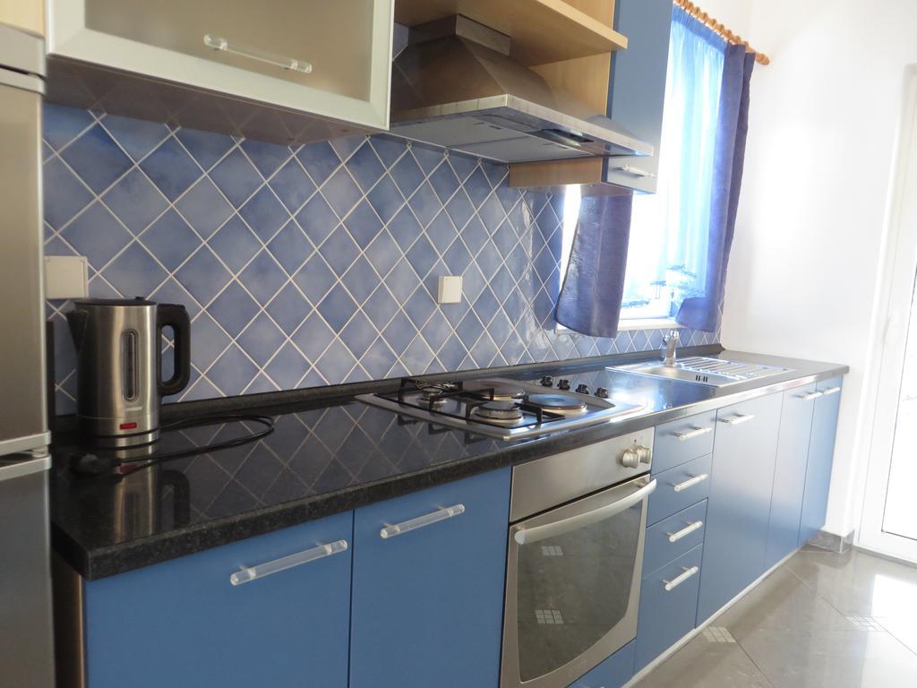 Gardenia Apartments Pakoštane Εξωτερικό φωτογραφία