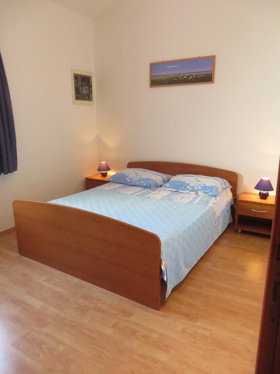 Gardenia Apartments Pakoštane Εξωτερικό φωτογραφία